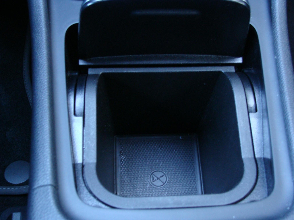 Mercedes-Benz Gla-klasse 180 premium urban