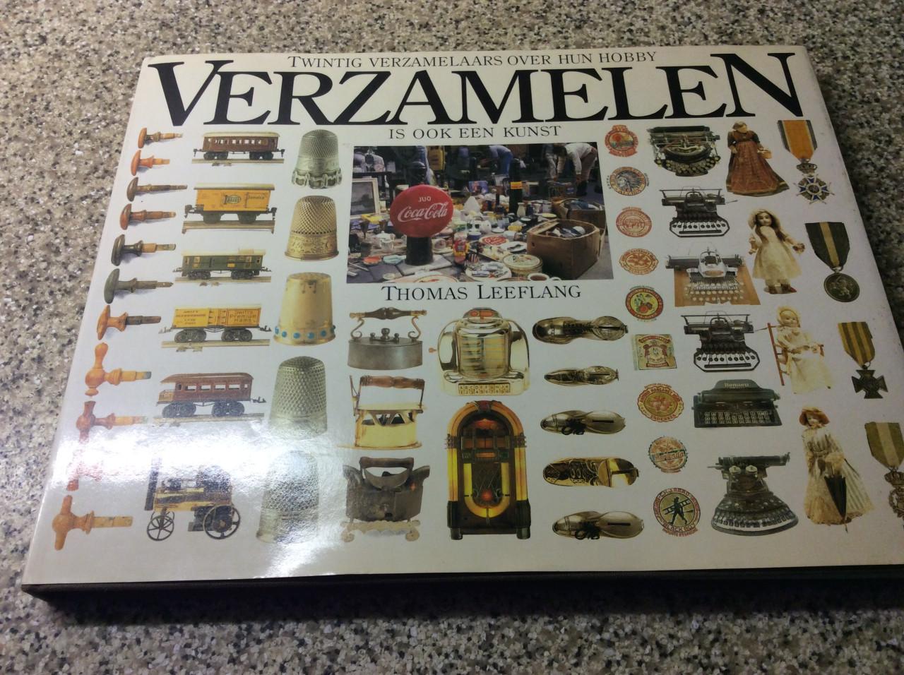 Boek.     Verzamelen is ook een kunst.   20 personenverkeer hun hobby.