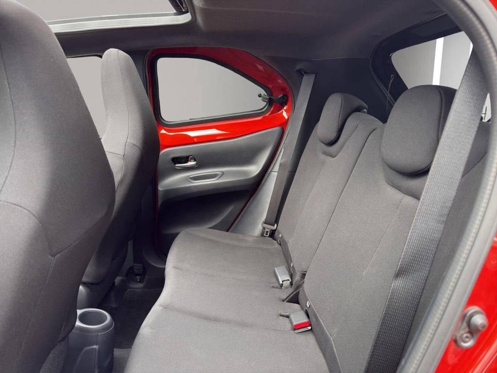 Toyota Aygo x 1.0 vvt-i mt pulse cabrio dak | airco (automatisch) | camera 