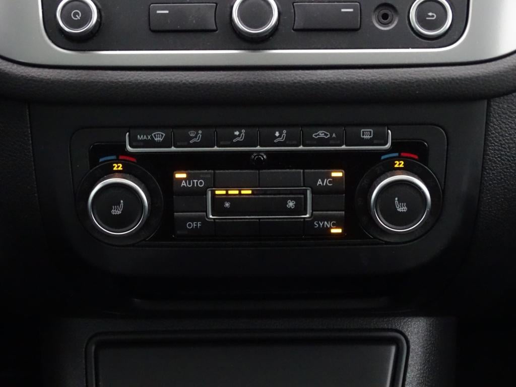 Volkswagen Tiguan 1.4 tsi cup edition pano | stoelverwarming | parkeer pakk