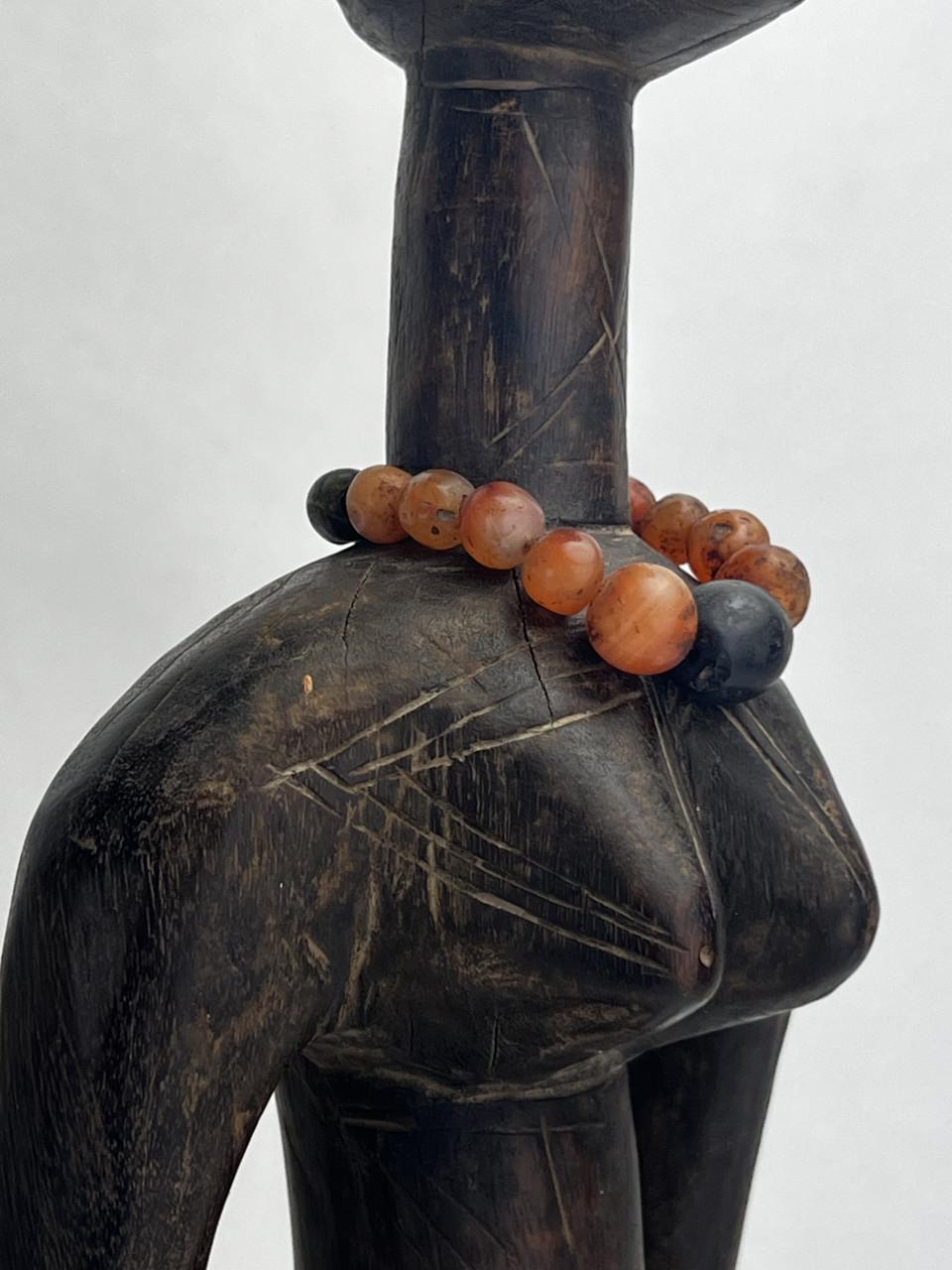 Oud Afrikaans beeldje