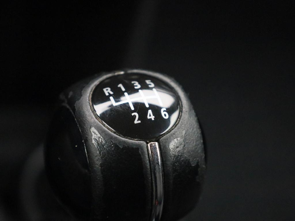 Mini 3-deurs 1.5 cooper essential | navigatie | black pakket | parkeer sens