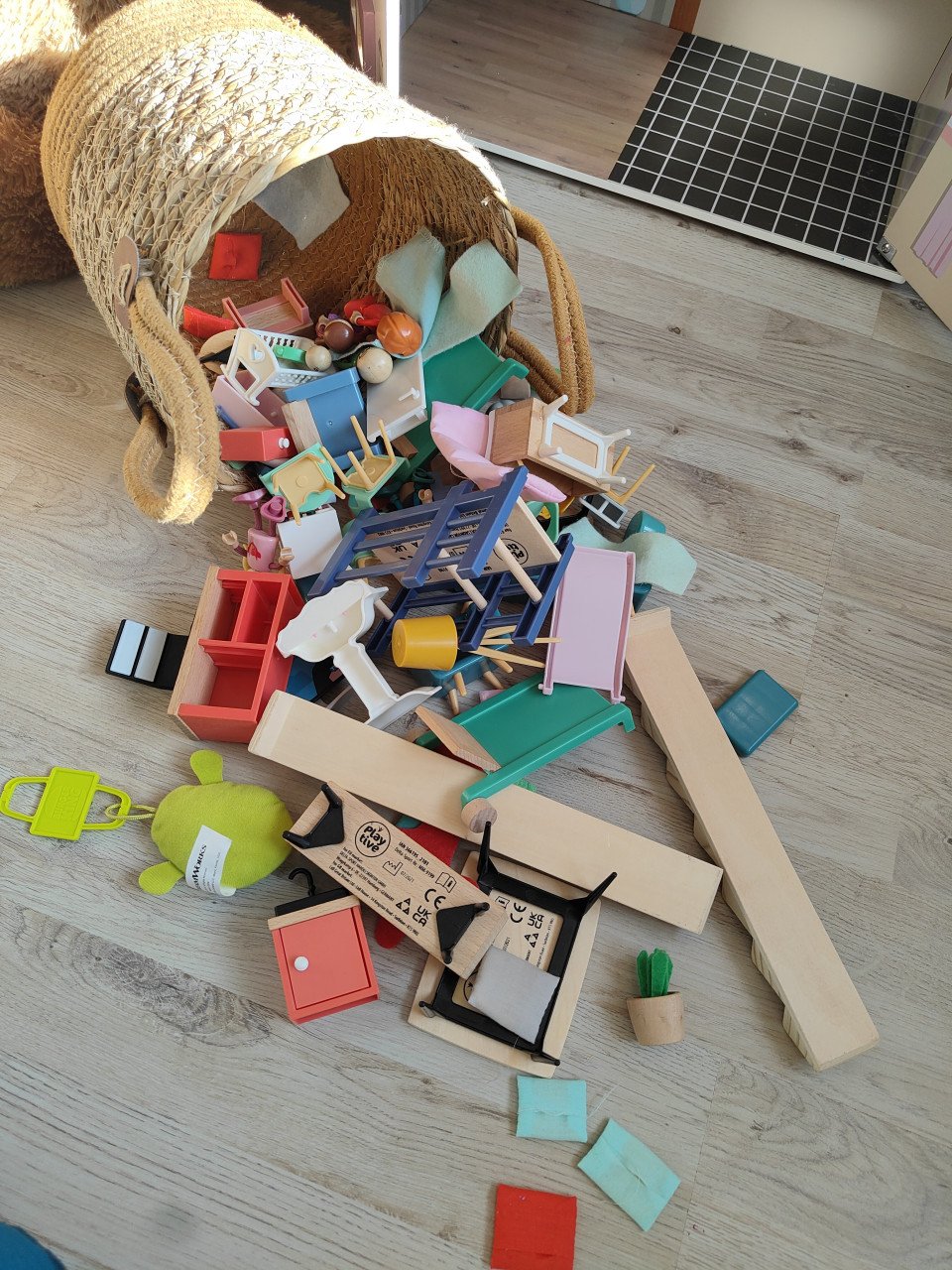 Poppenhuis incl speeltjes