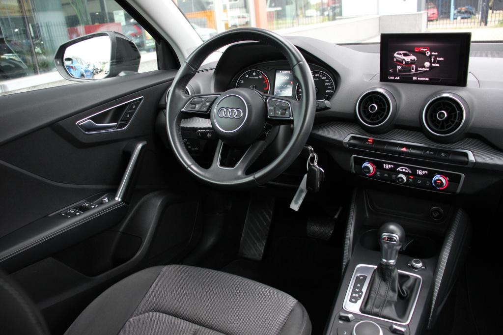 Audi Q2 1.4 tfsi | limited | s-tronic | led | navi