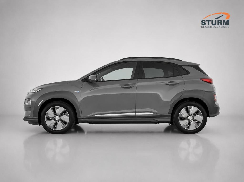 Hyundai Kona ev premium 64 kwh soh 95%