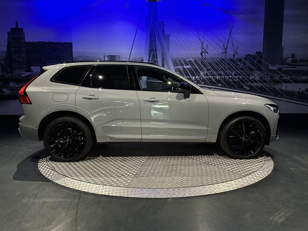 Volvo XC60 2.0 t8 plug-in hybrid awd plus black edition *nieuw model*