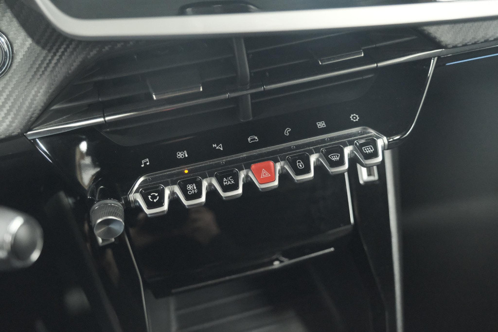 Peugeot 208 puretech 100 gt | camera | navigatie | apple carplay | parkeers