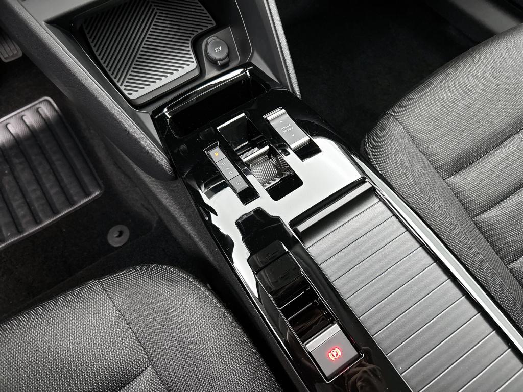 Citroen C4 hybrid 145pk automaat business | rijklaar | stoelverwarming | na