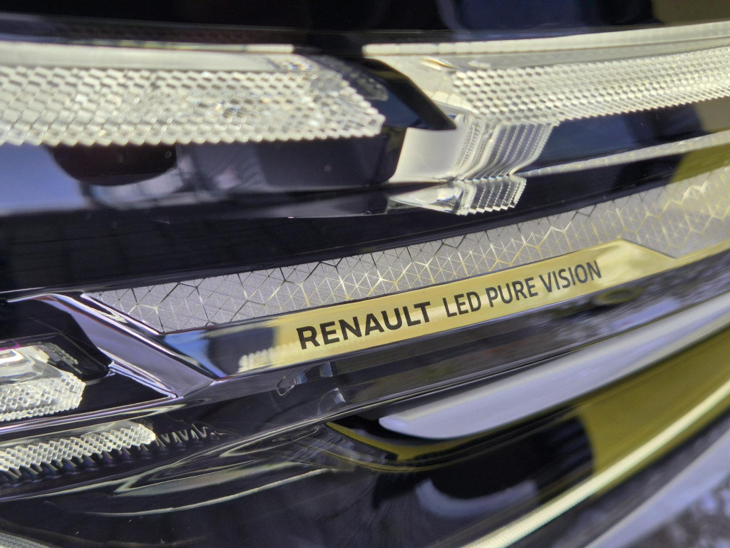 Renault Austral 1.2 e-tech full hybrid 200 techno