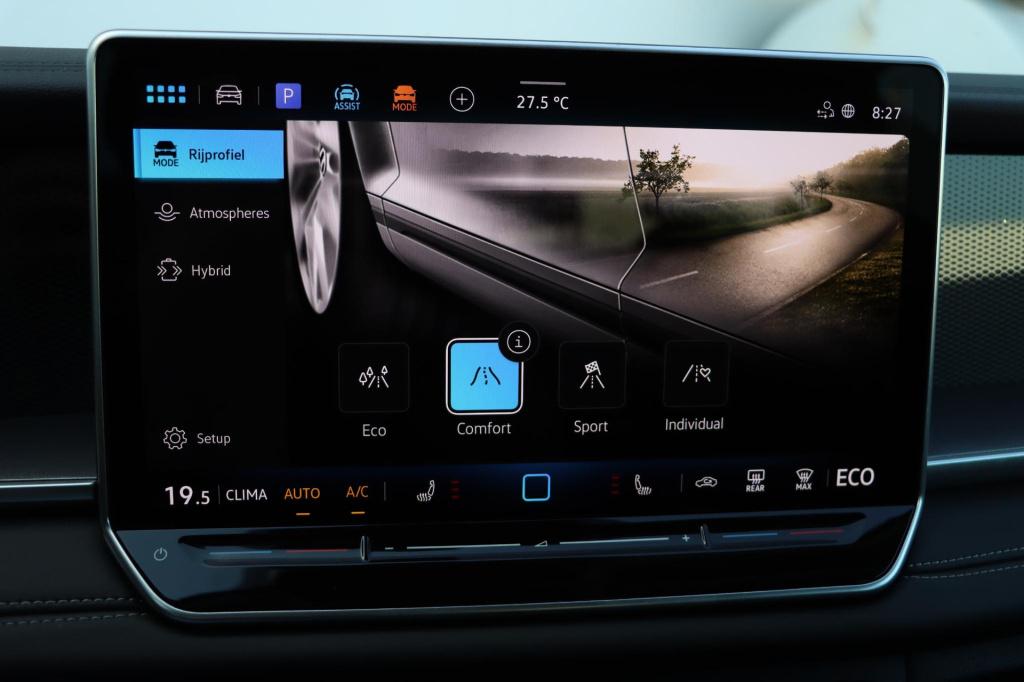 Volkswagen Tayron 1.5 ehybrid life 204pk dsg6