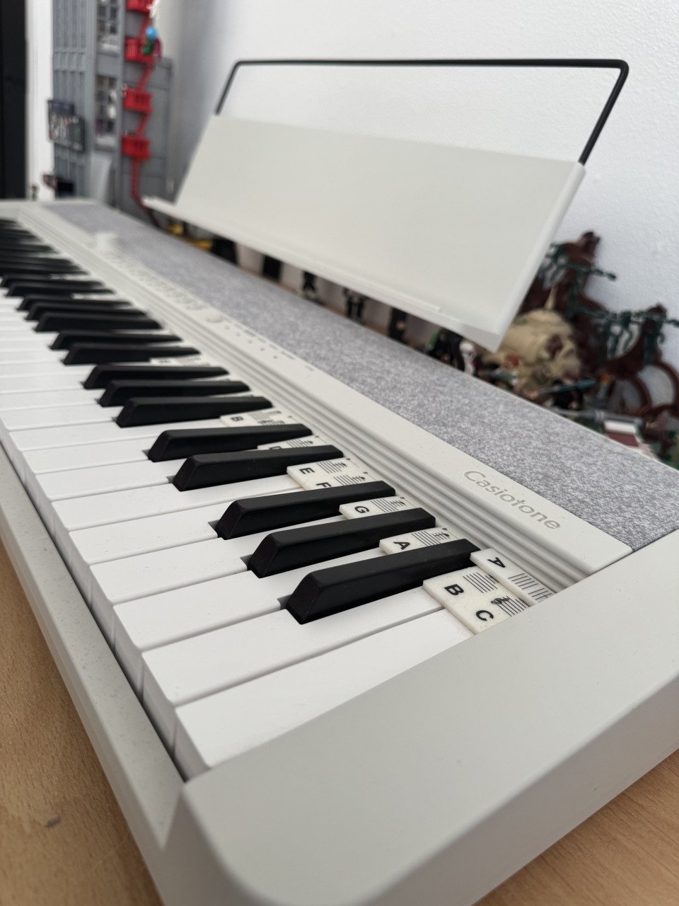 Casio CT-S1 WE Casiotone keyboard wit
