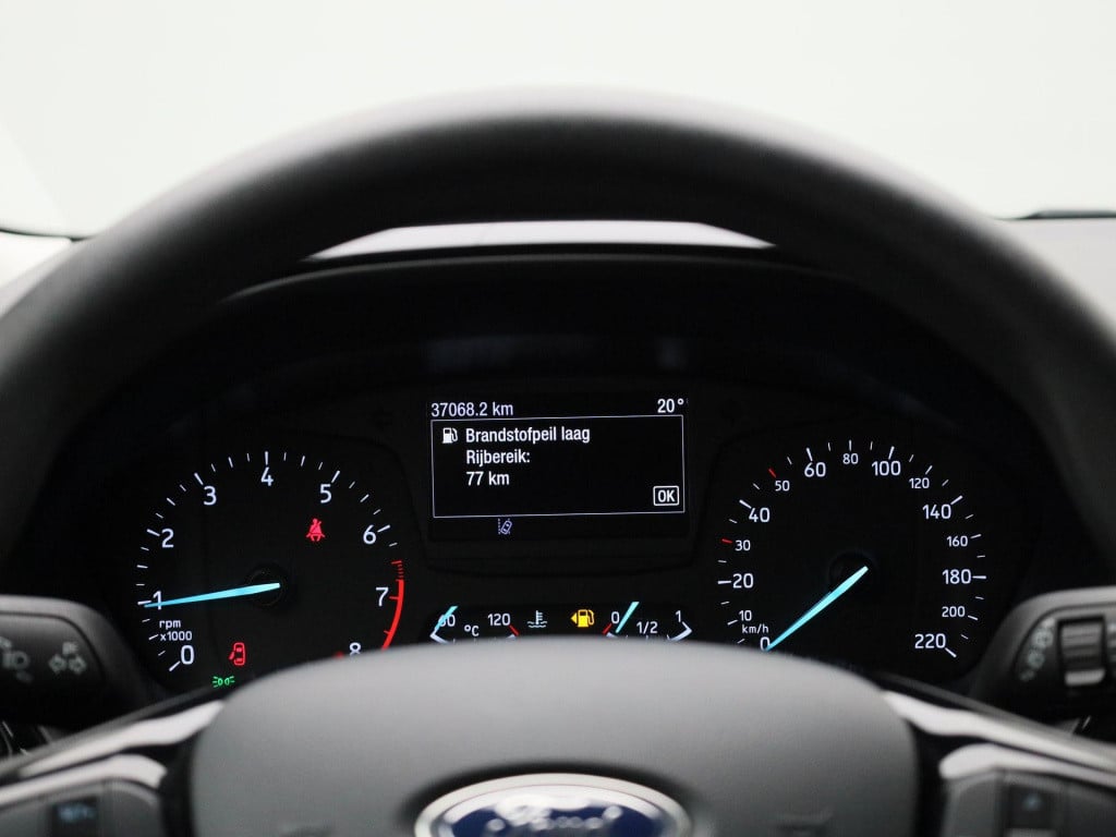 Ford Fiesta 1.1 trend | parkeer sensoren | airco | dab | bluetooth