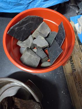 Aquarium stenen plus hout.