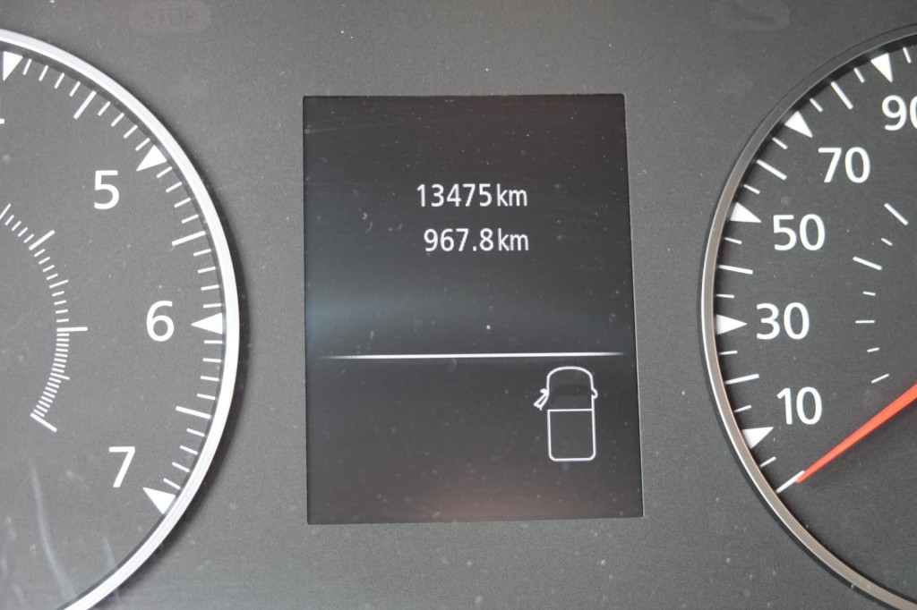 Renault Master t33 2.3 dci 135 l2h2 met laadklep