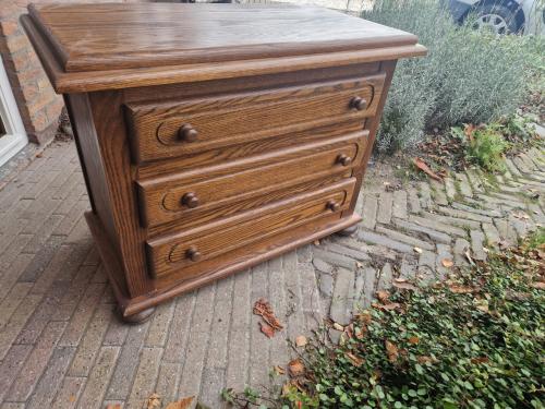 Dressoir