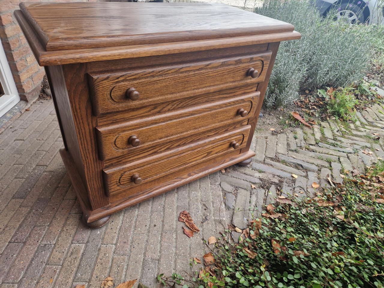 Dressoir