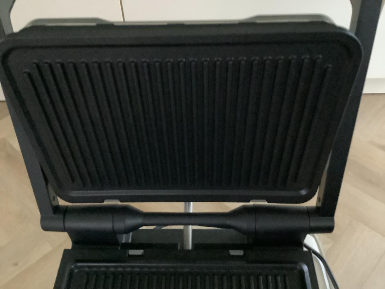 WMF contactgrill profi plus.