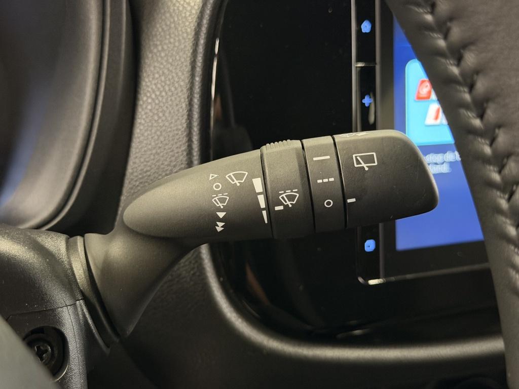 Toyota Aygo x 1.0 vvt-i mt play| camera| airco| adap.cruise