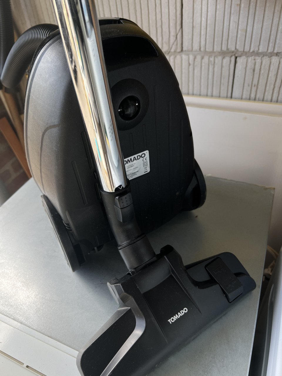 Nieuwe Stofzuiger een week gebruik met zakken nieuwprijs €59,-