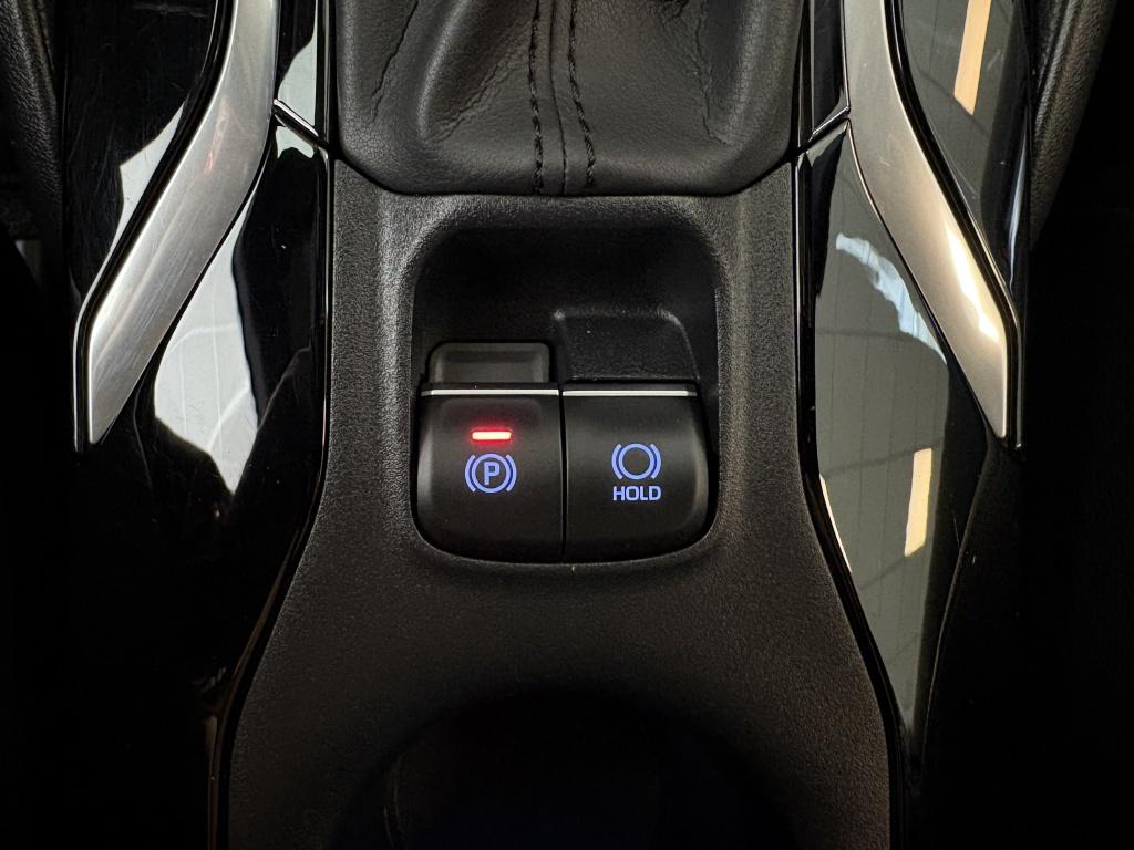 Toyota Corolla 1.8 hybrid executive