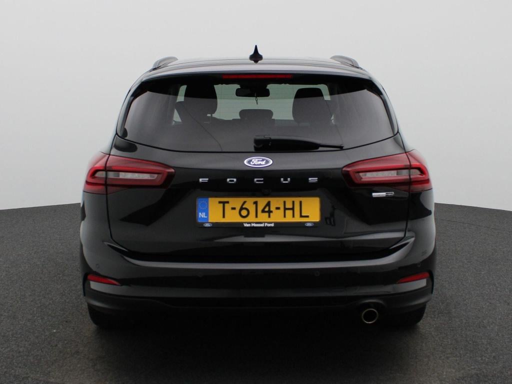 Ford Focus wagon 1.0 ecoboost hybrid titanium x | automaat | lmv | parkeer 