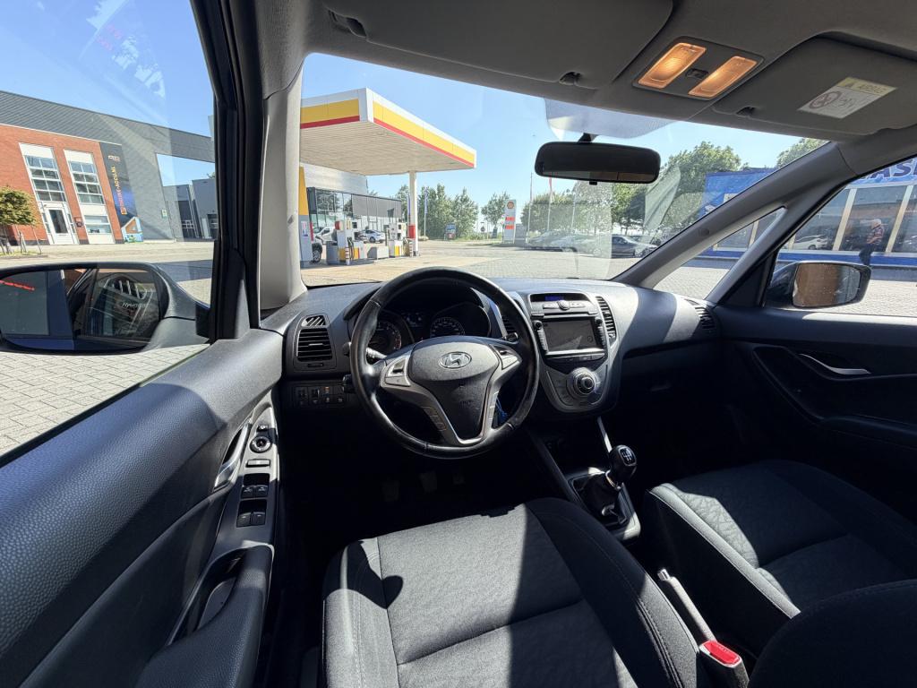 Hyundai Ix20 1.4i go! | radio | bluetooth | cruise control | nav | trekhaak