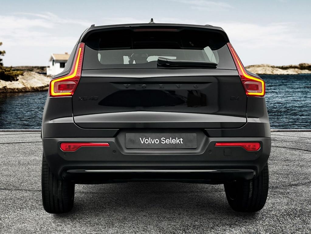 Volvo XC40 b4 gt plus black edition | 360 camera |
