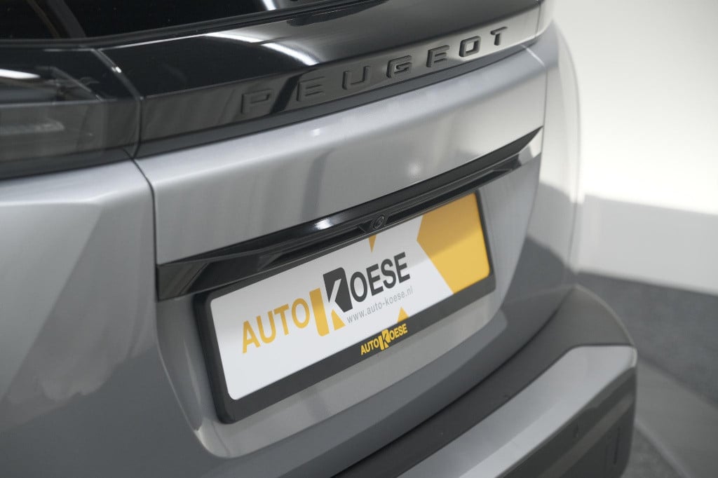 Peugeot 2008 puretech 130 eat8 allure | camera | navigatie | parkeersensore