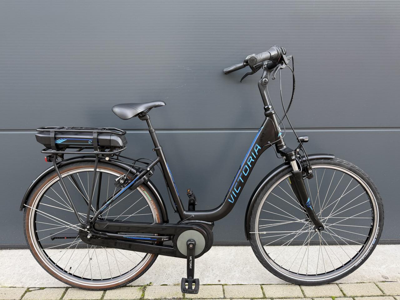 Victoria E-Trekking middenmotor elektrische fiets 400WH