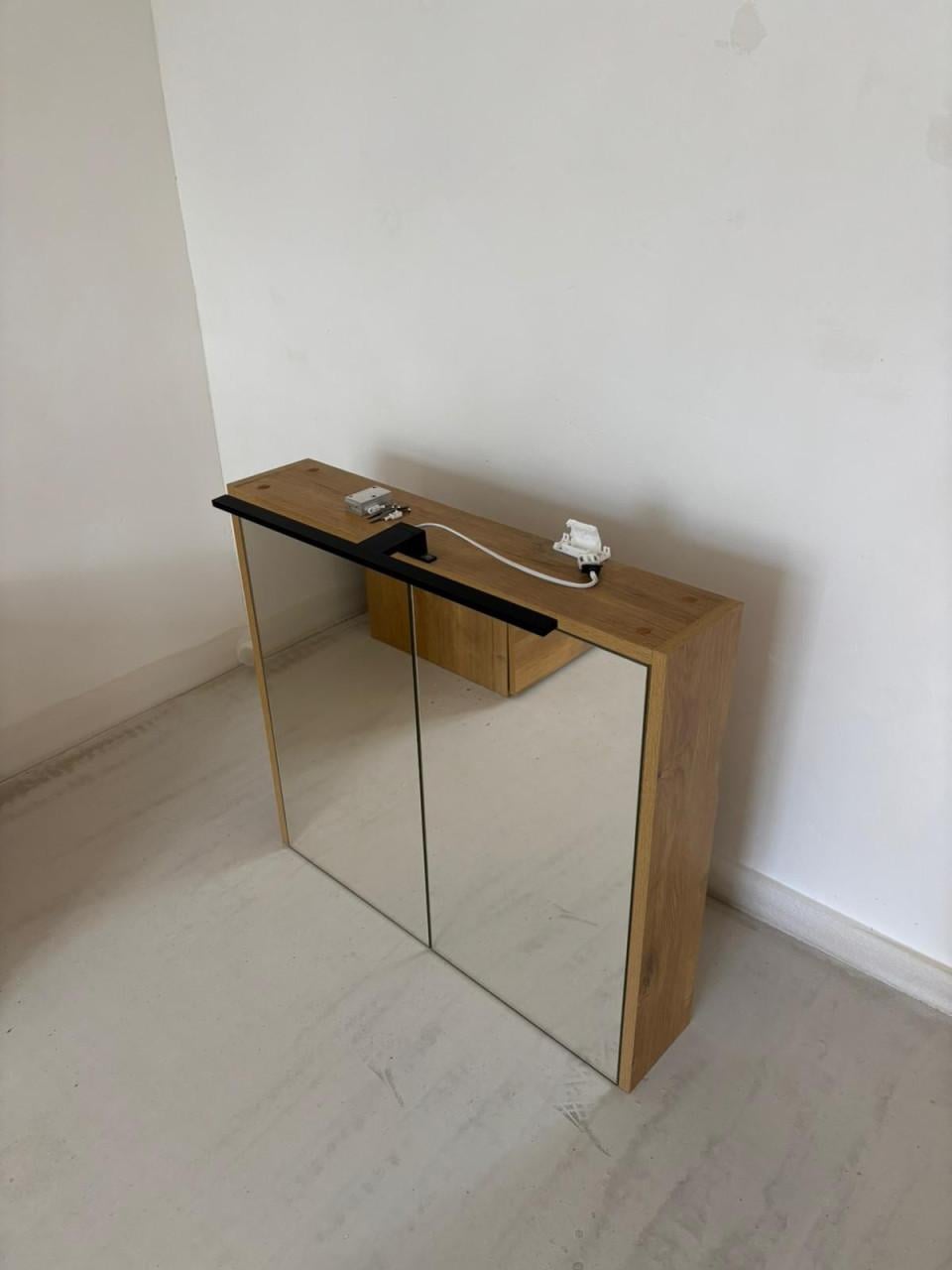 Badkamer meubel + spiegel