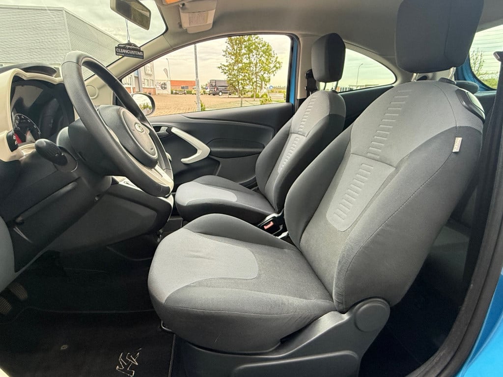 Ford KA 1.2 titanium
