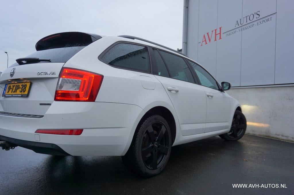 Skoda Octavia combi 1.6 tdi greenline businessline