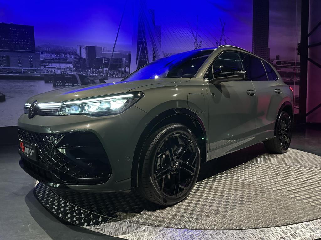 Volkswagen Tiguan 1.5 ehybrid r-line edition *2026!*leder*memory*blackstyle