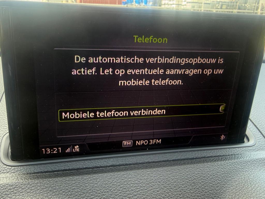 Audi A3 sportback 1.5 tfsi cod sport s line edition automaat