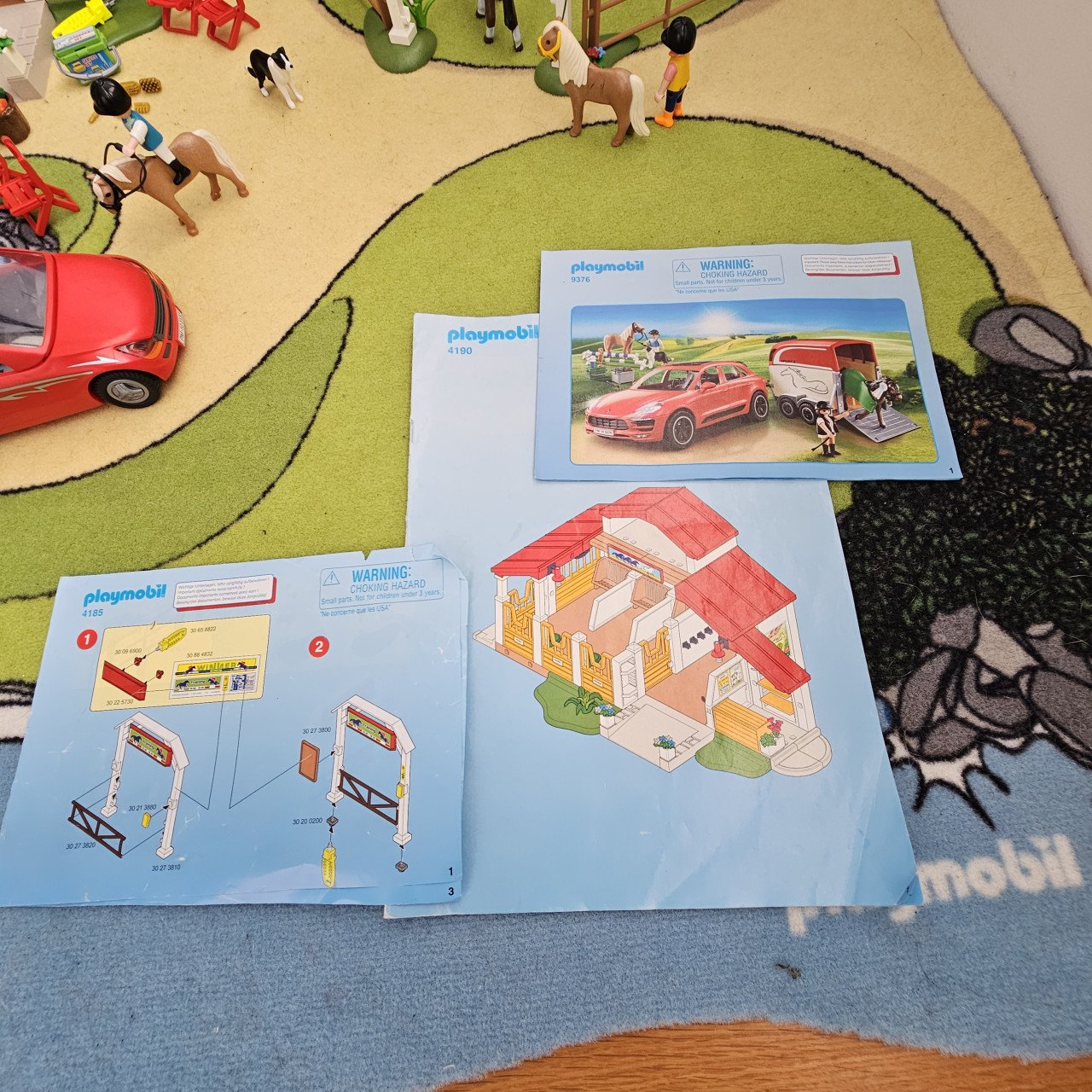 Playmobil manege springwedstrijd paardentrailer met auto