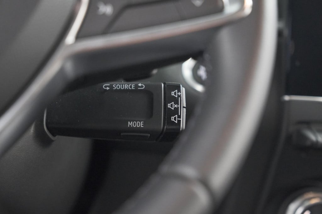 Renault Captur mild hybrid 140 edc techno | camera | 9.3 inch scherm | appl