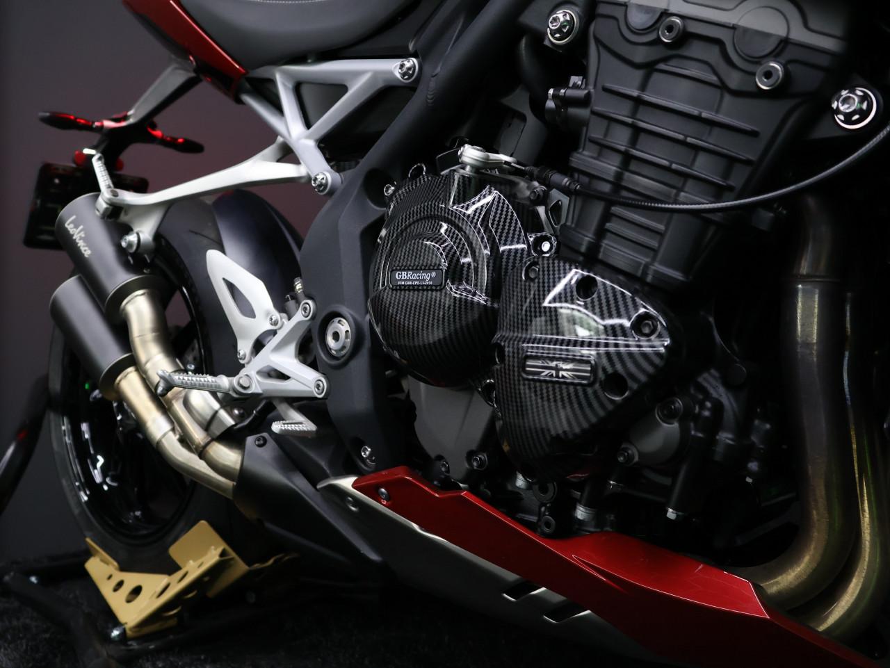 SPEED TRIPLE RS | Carnival Red