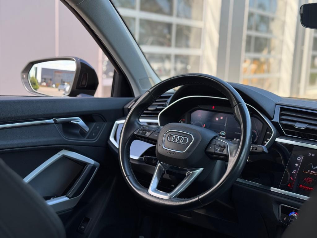 Audi Q3 sportback 35 tfsi pro line * panoramadak * trekhaak * matrix led