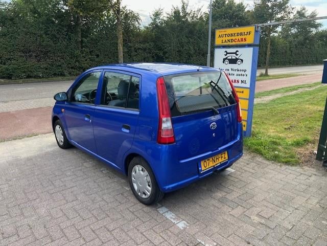 Daihatsu Cuore 1.0-12v tokyo