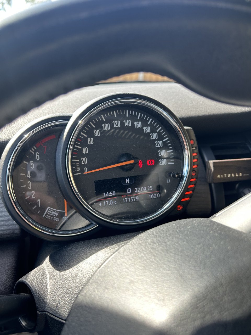 Mooie Mini Cooper 1.5i Zeer Compleet!