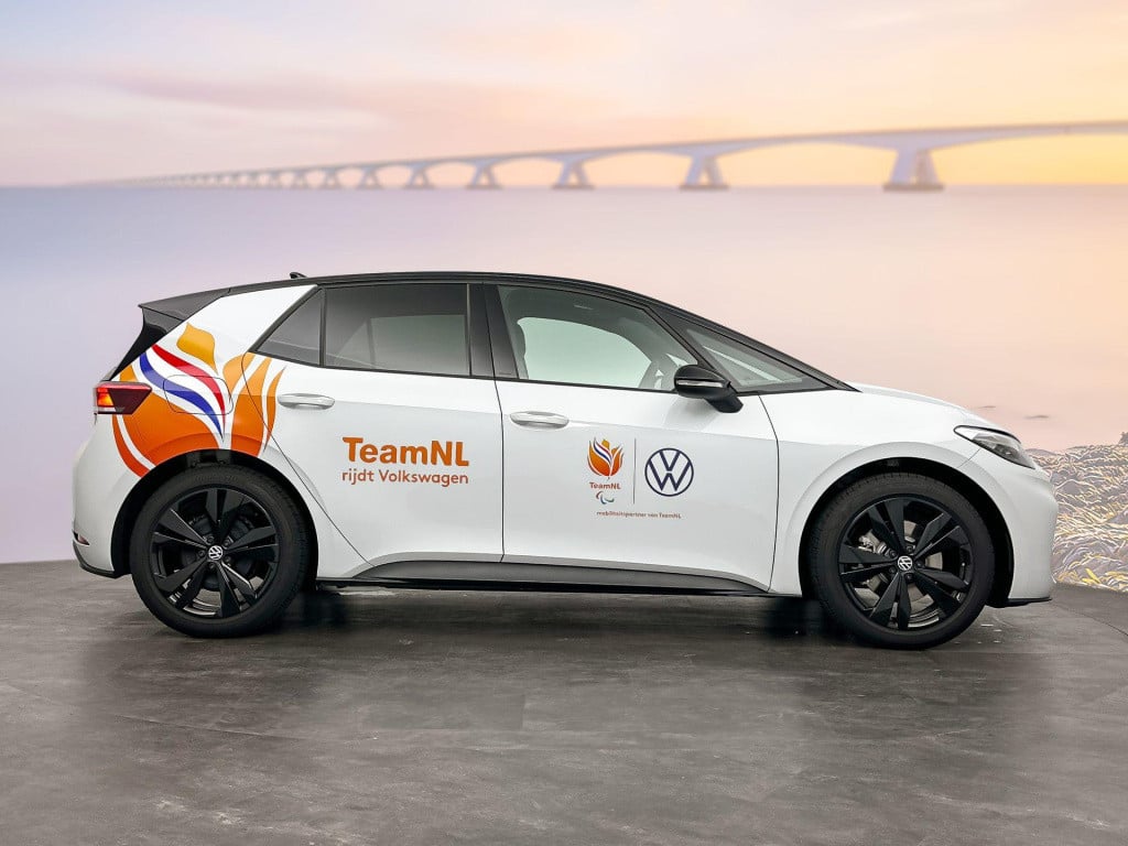 Volkswagen Id.3 black edition 52 kwh accu. 125 kw / 170 pk hatchba