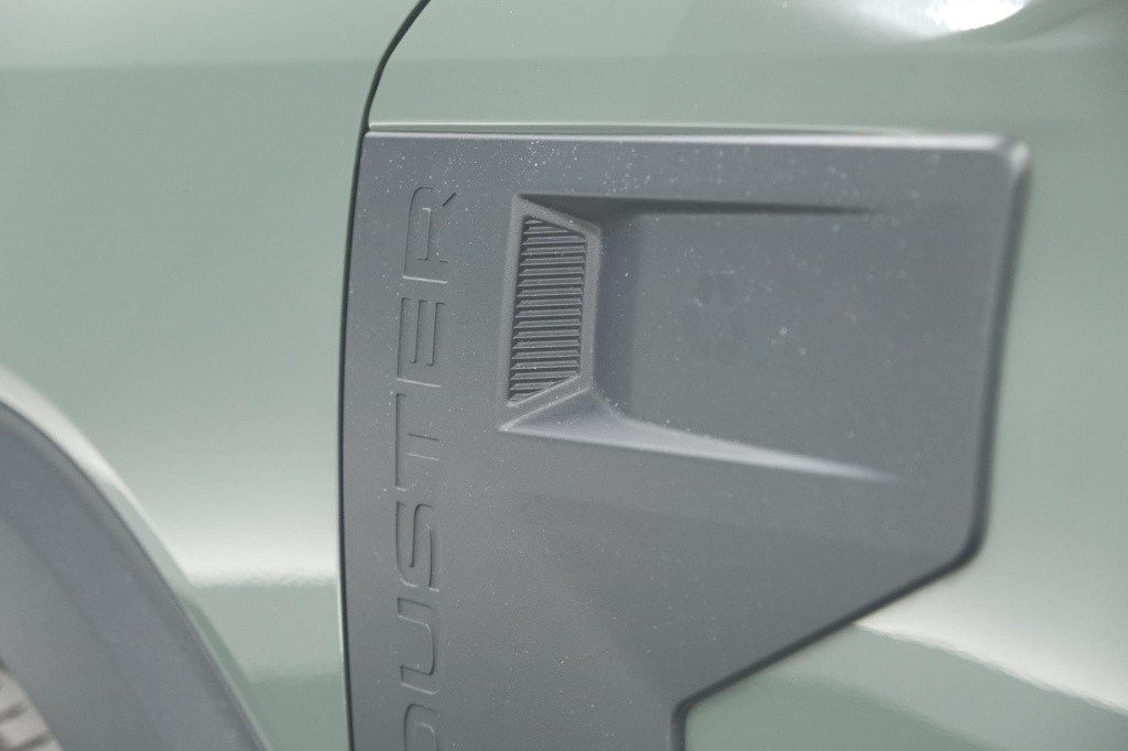 Dacia Duster mild hybrid 130 expression | camera | stoelverwarming | apple 