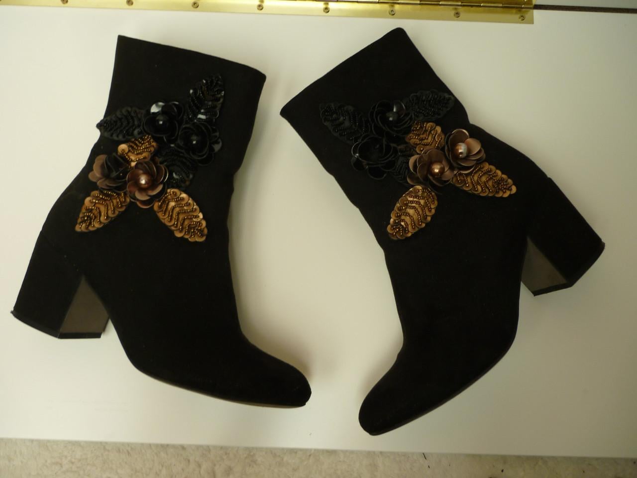 Tamaris bruin suede enkellaarsjes maat 39