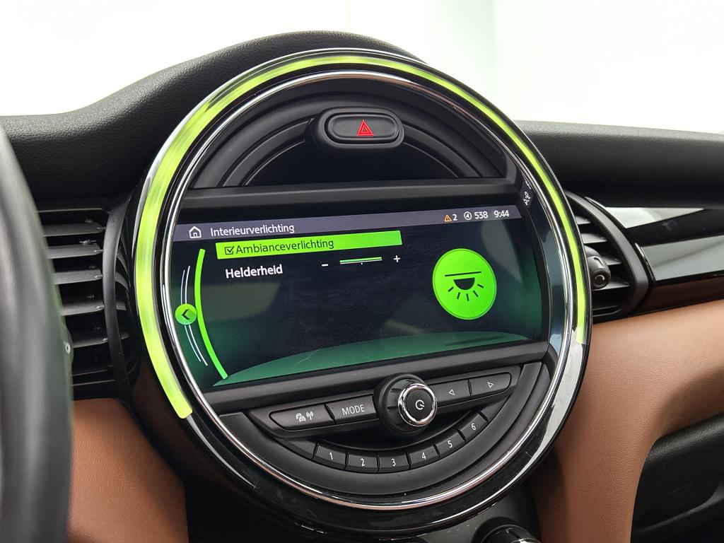 Mini Cooper mini 2.0 hammersmith | harman/kardon audio | schuidak | sfeerve