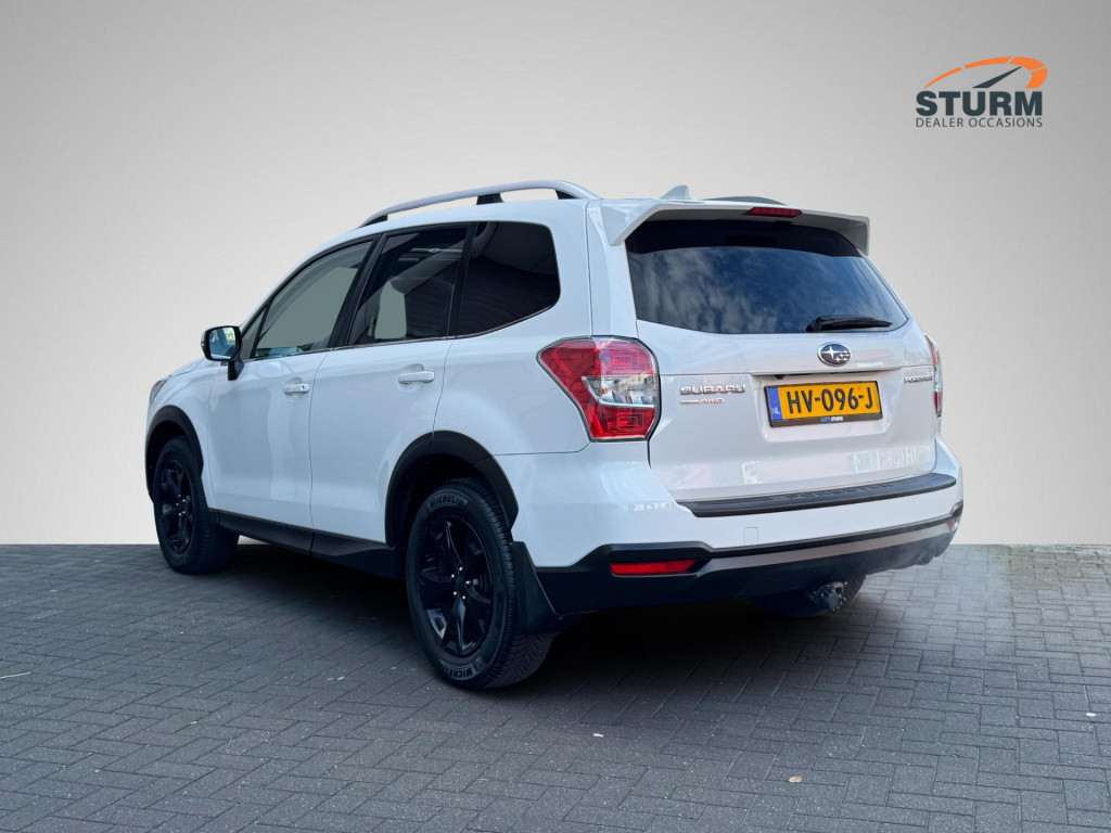 Subaru Forester 2.0 premium | trekhaak afneembaar | panoramadak | navigatie
