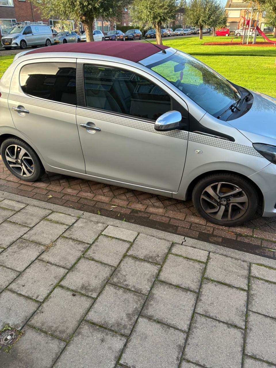 Peugot 108 Cabrio perfecte staat met slechts 51.499 km