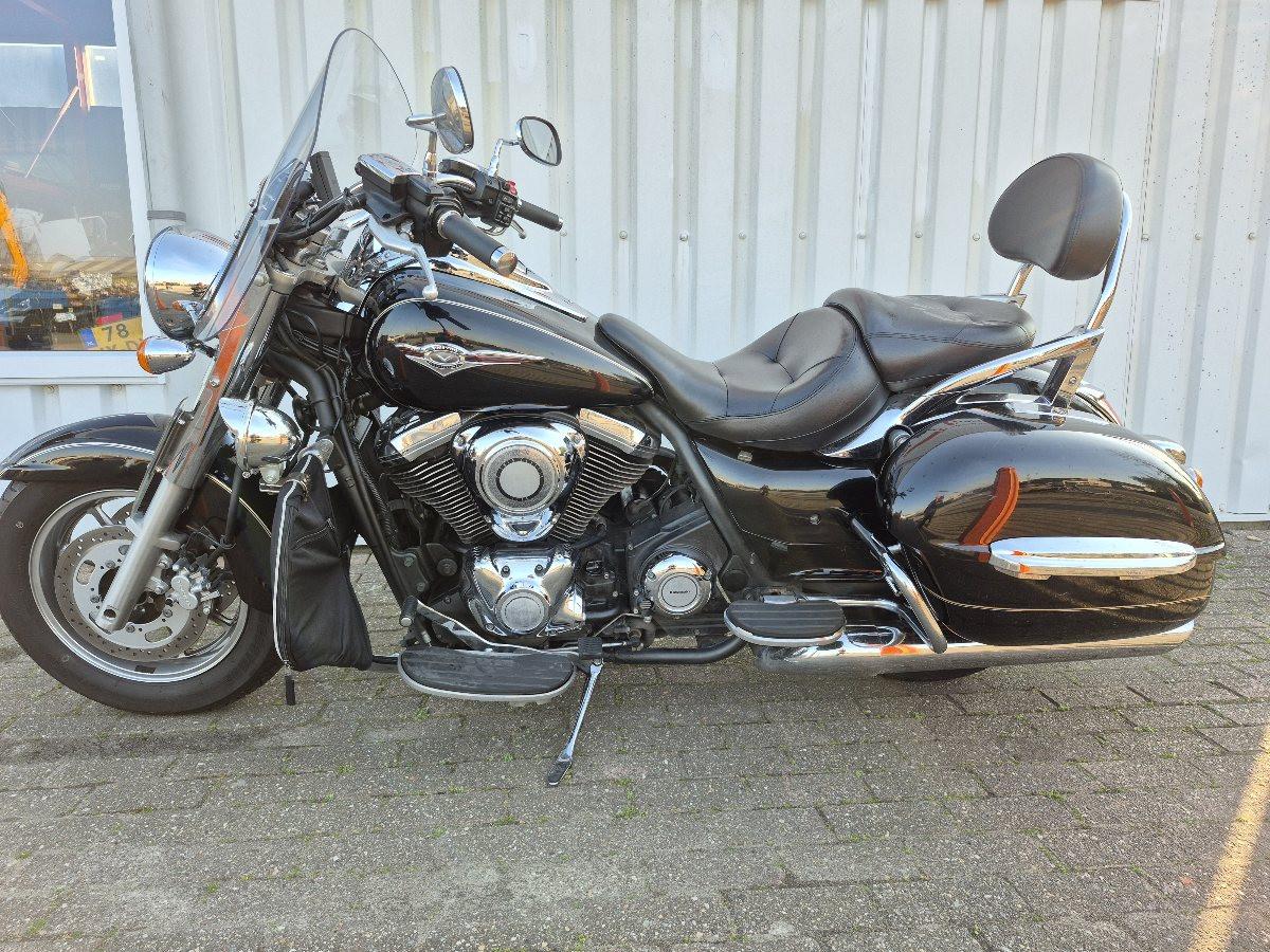 Kawasaki Vulcan 1700 Classic tourer