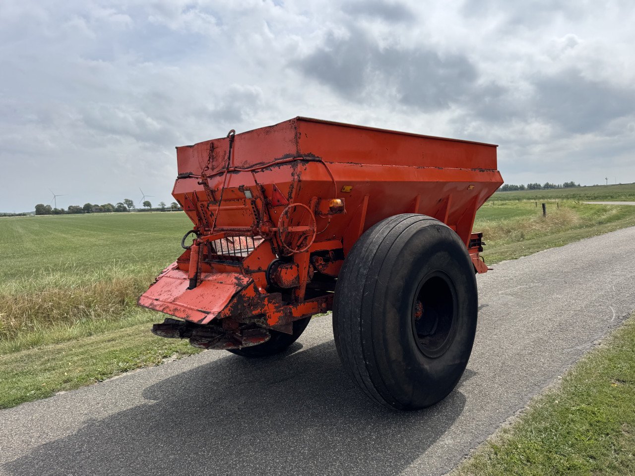 Kalk / Gips strooier 3 tons