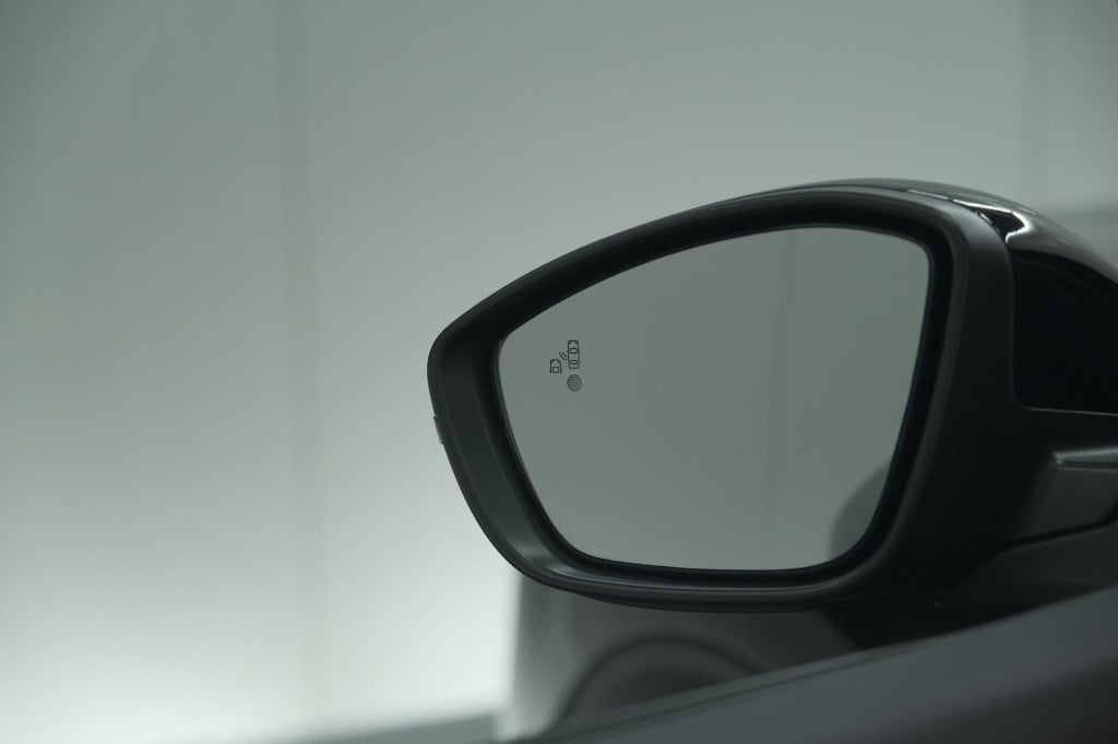 Peugeot 2008 puretech 130 eat8 gt | 360 camera | adaptieve cruise control |