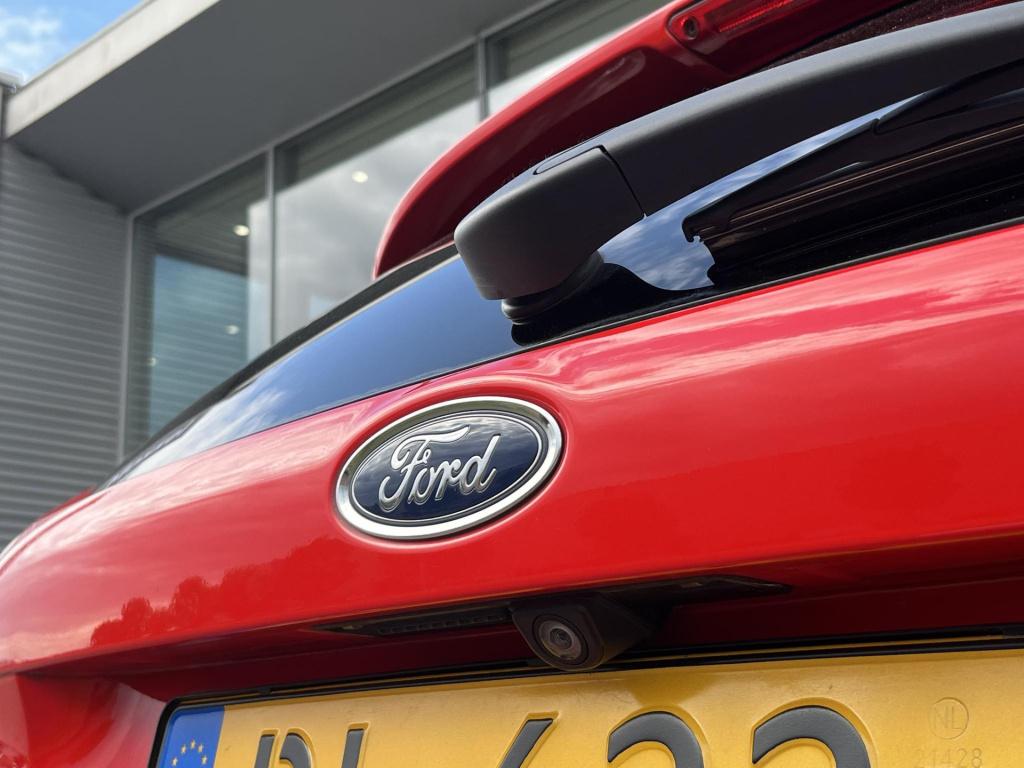 Ford Focus 1.5 st-line | cruise control | achteruitrijcamera | navigatie | 